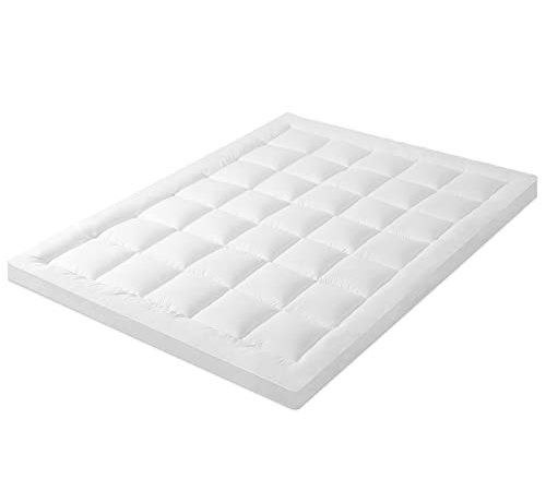 LUTE Surmatelas 140 x 190 cm en Microfibre, Couvre Matelas Matelassé 900Gr/m², sur Matelas 2 Personnes 140x190, Protège Matelas Épais pour Un Confort, Accueil Moelleux, Respirant et Anti-acarien